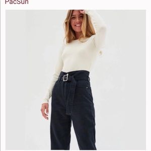 pacsun black mom jeans w/ belt included